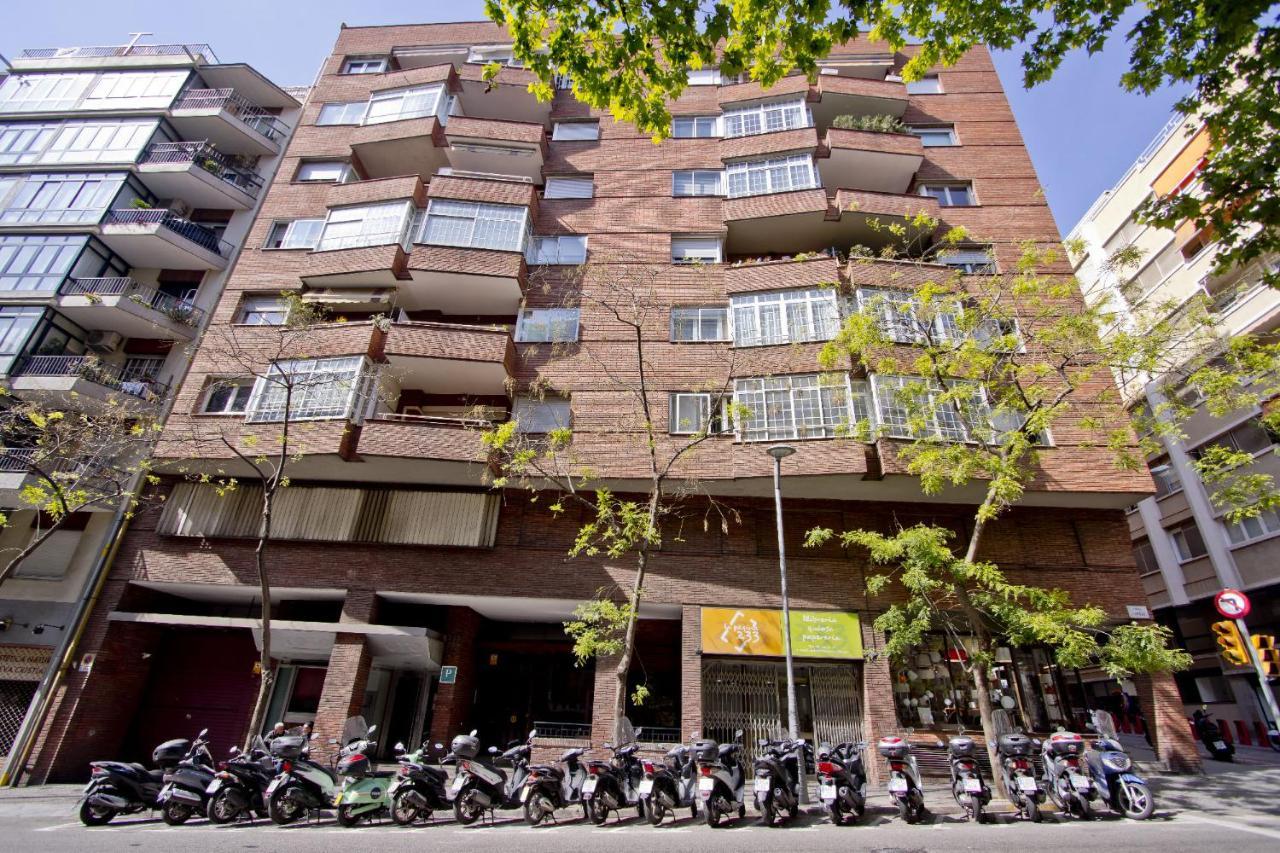 Barcelona City Seven Hostal — Photos 3